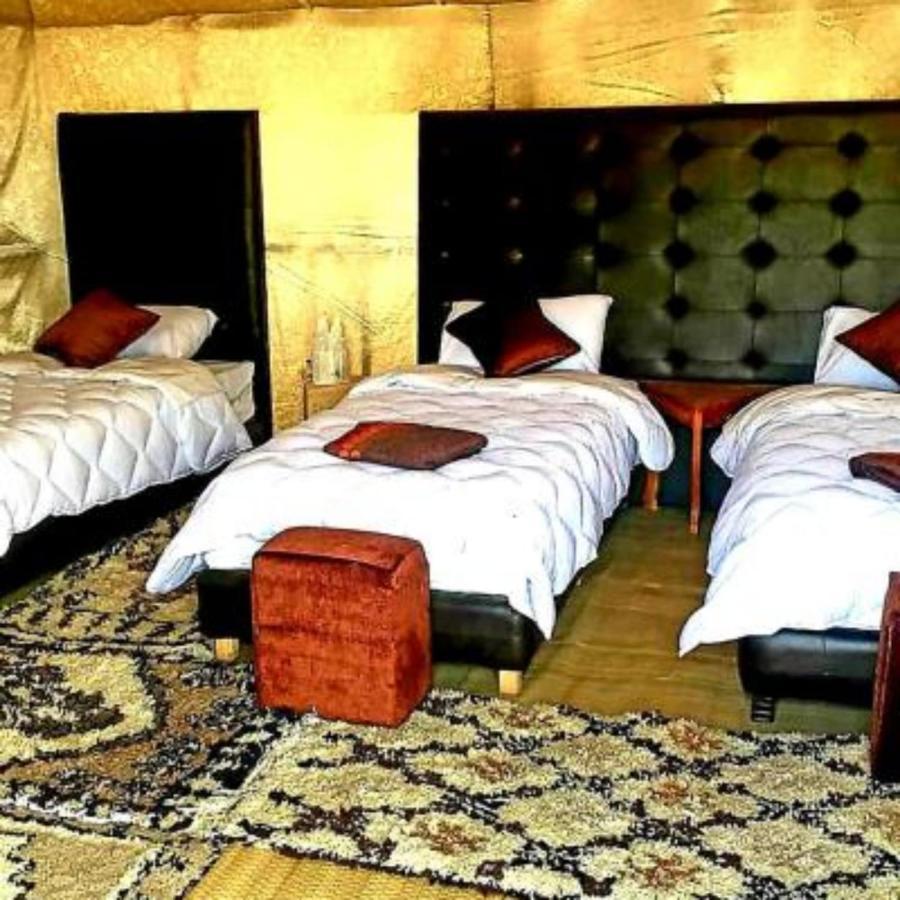 Galaxy Desert Camp Мерцуга Екстериор снимка