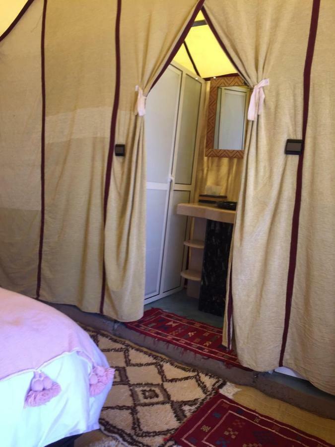 Galaxy Desert Camp Мерцуга Екстериор снимка